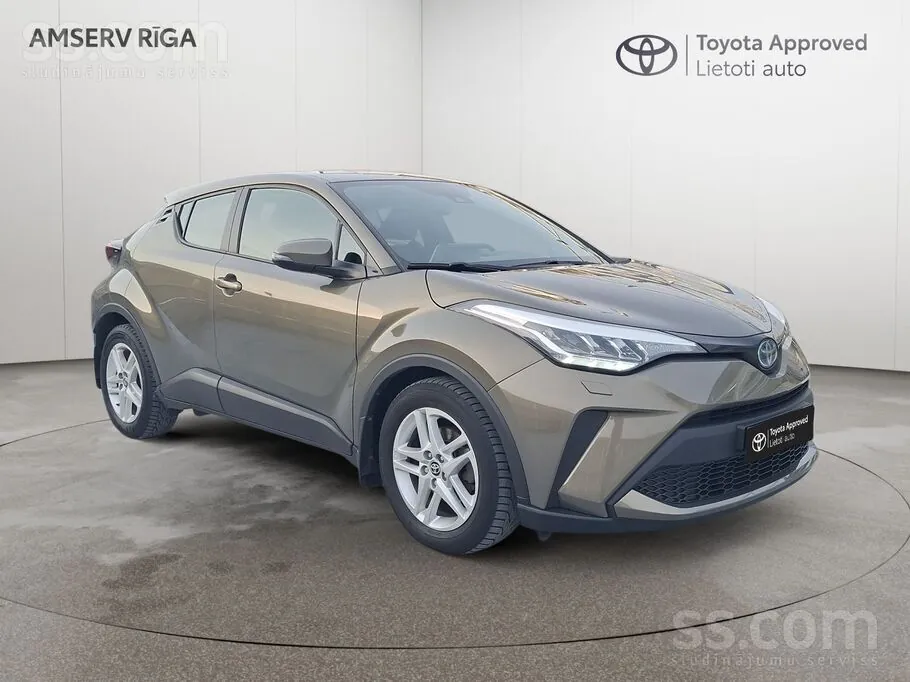 Toyota C-Hr 2022 photo 3