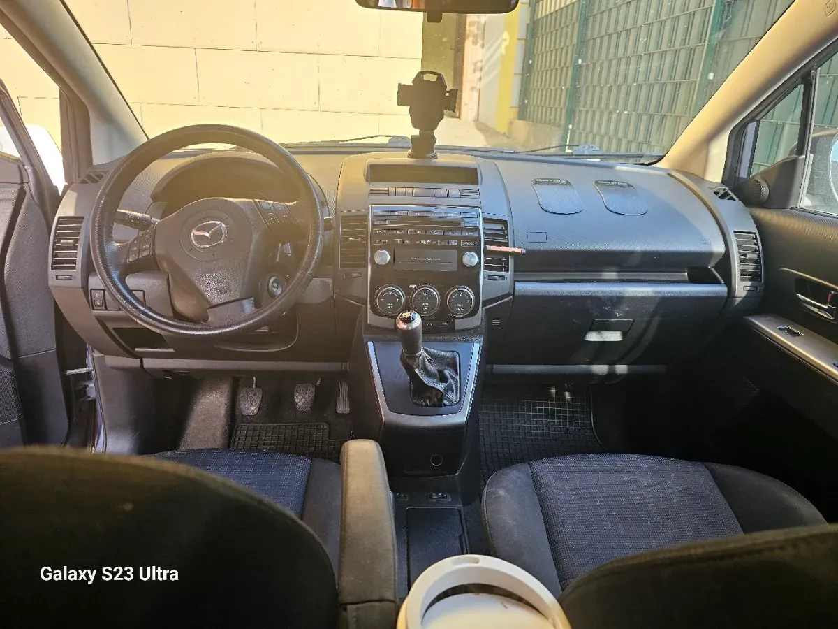 Mazda Mazda5 2009 photo 3