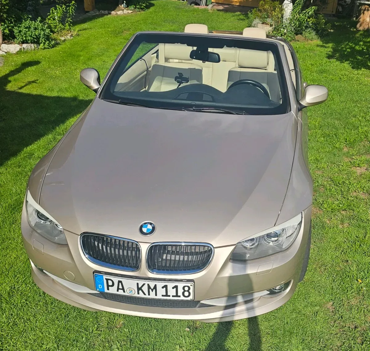 BMW 3 Series 2012 photo 3