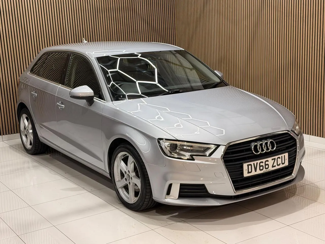 Audi A3 2016 photo 3