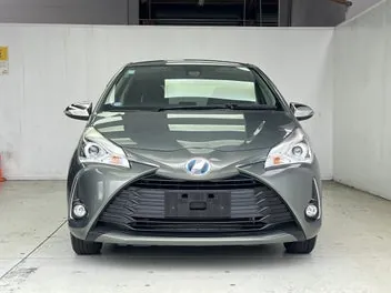 Toyota Vitz 2017 photo 3