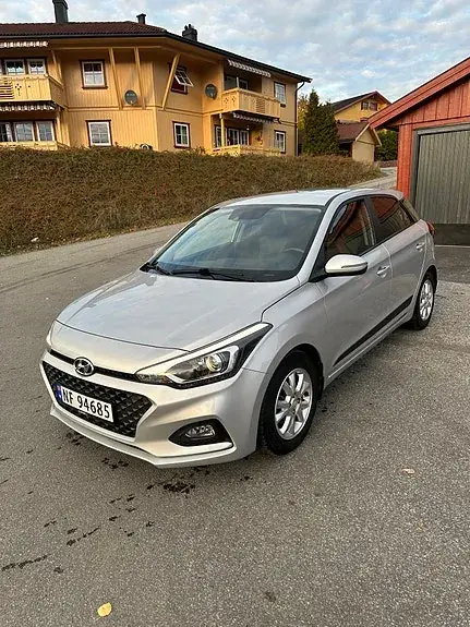 Hyundai I20 2019 photo 2