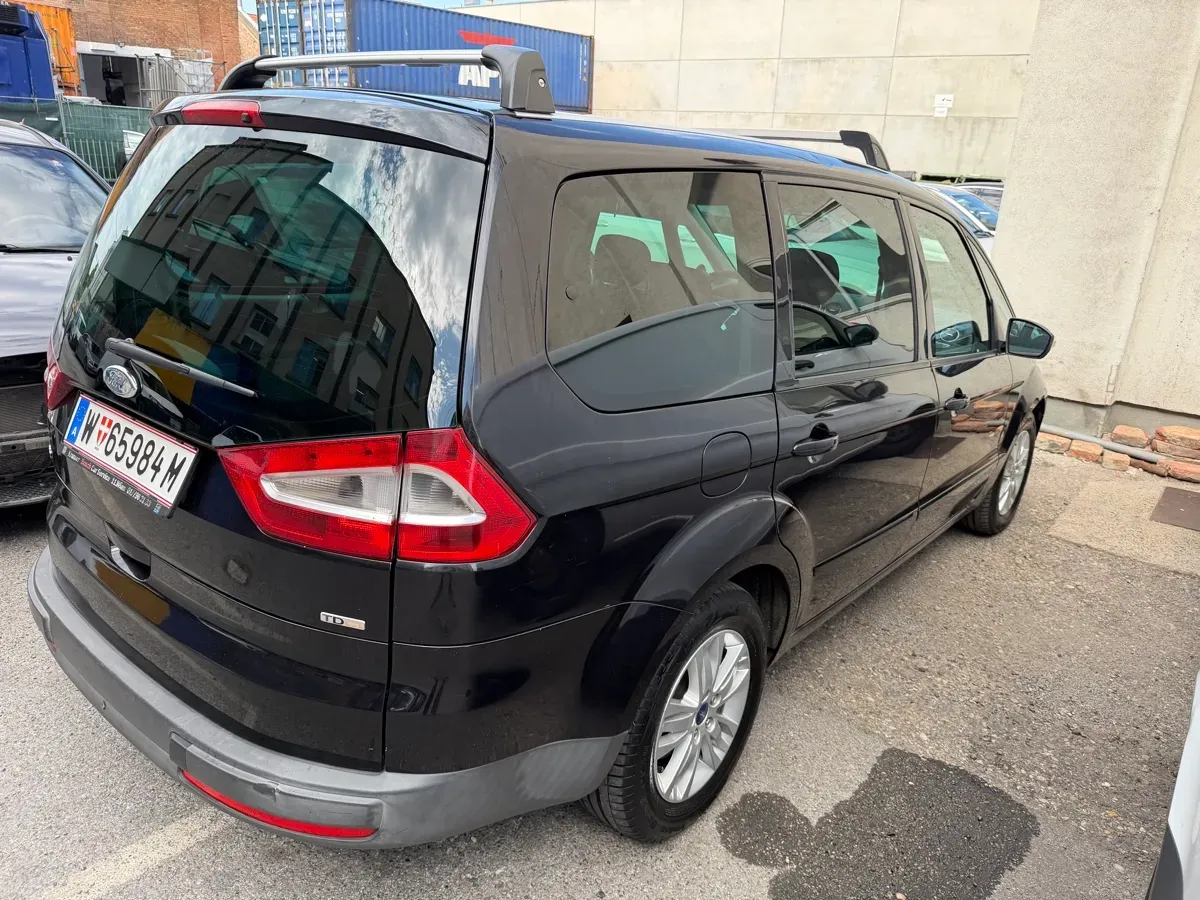 Ford Galaxy 2007 photo 3