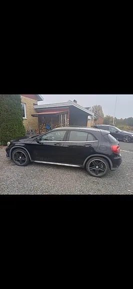 Mercedes-Benz Gla220