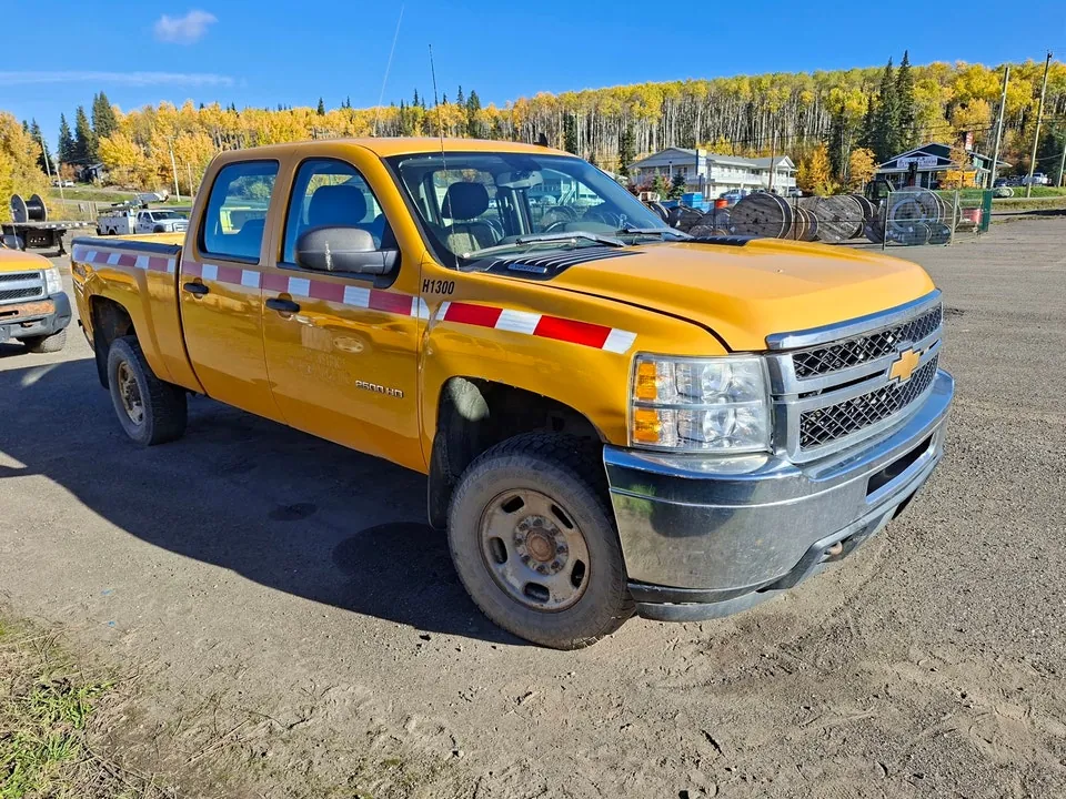 Chevrolet Silverado 2013 photo 2