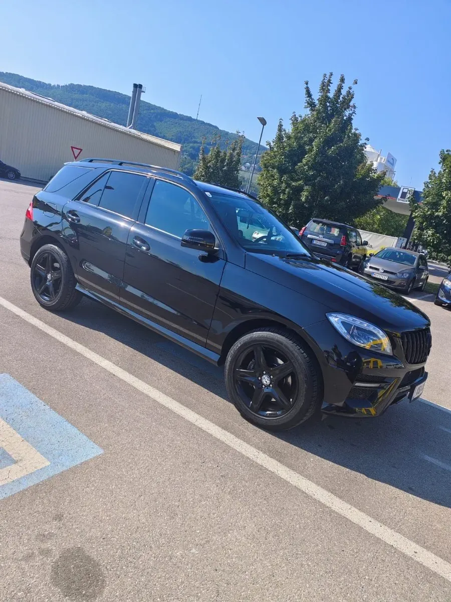 Mercedes-Benz M-Class