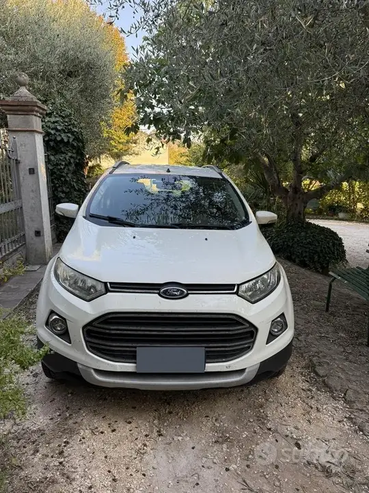 Ford Ecosport 2015 photo 3