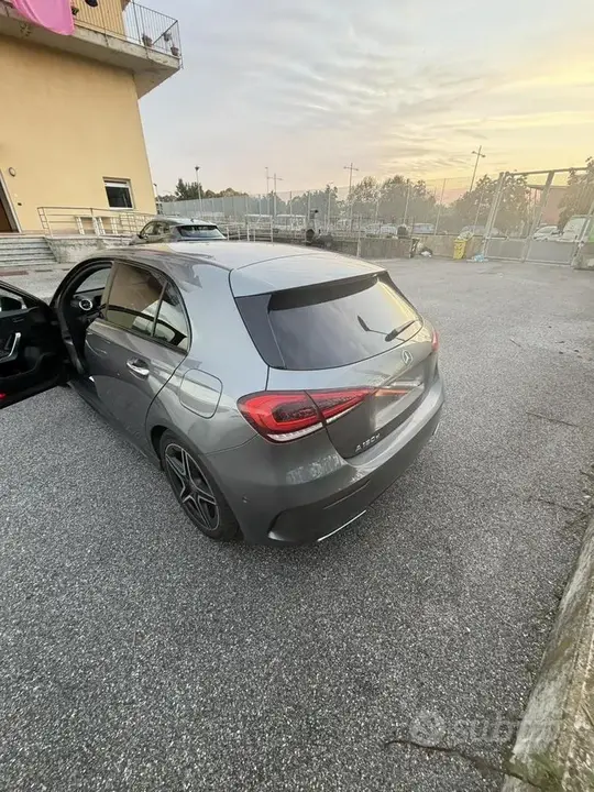 Mercedes-Benz A 180 2019 photo 4
