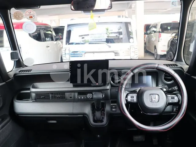 Honda N-Box 2025 photo 3