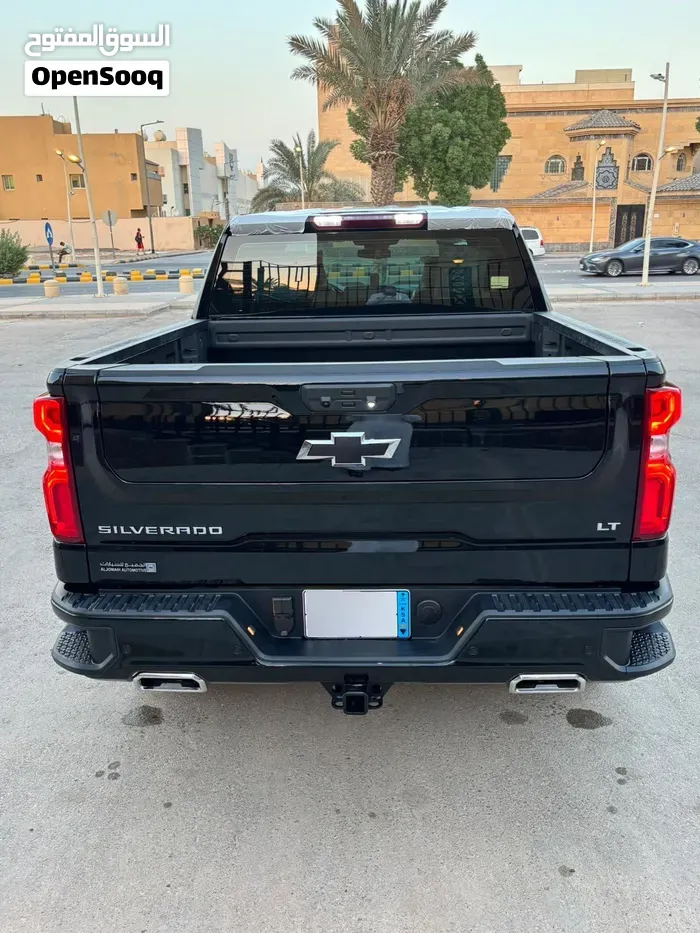 Chevrolet Silverado 2026 photo 3