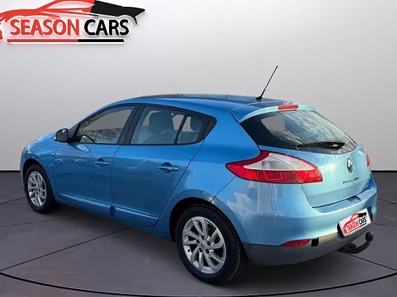 Renault Megane 2013 photo 2