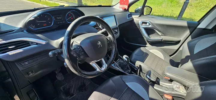 Peugeot 2008 2016 photo 3