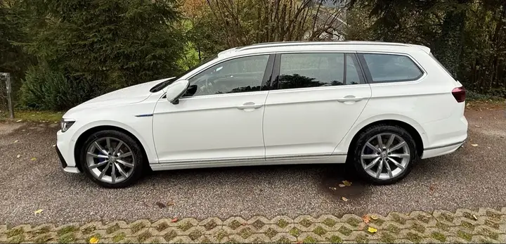 Volkswagen Passat 2019 photo 3