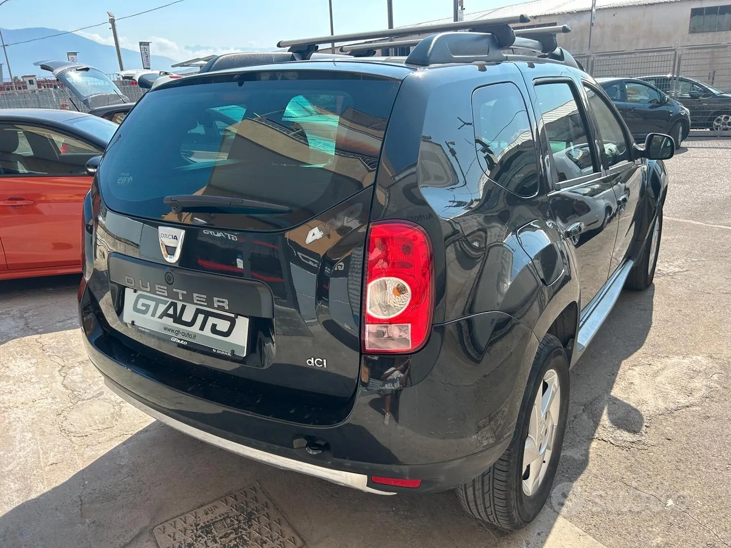 Dacia Duster 2010 photo 4