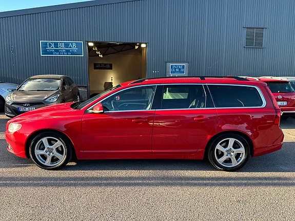Volvo V70 2013 photo 5