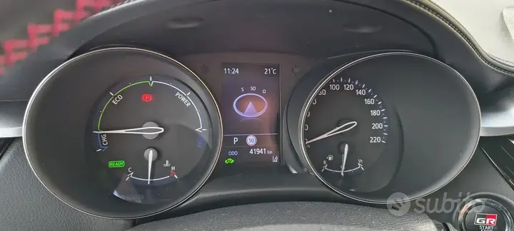 Toyota C-Hr 2021 photo 2