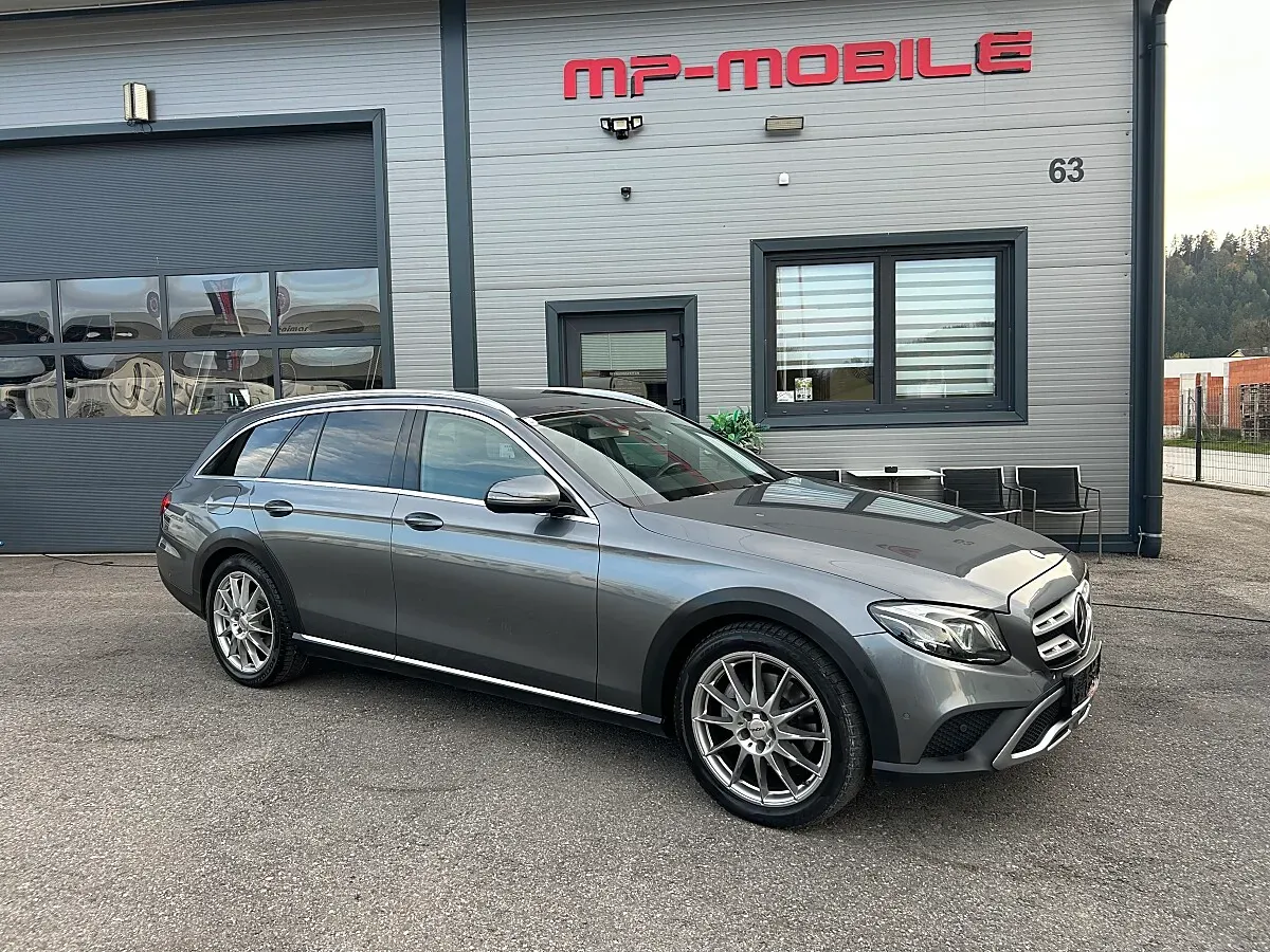 Mercedes-Benz E-Class 2018 photo 3