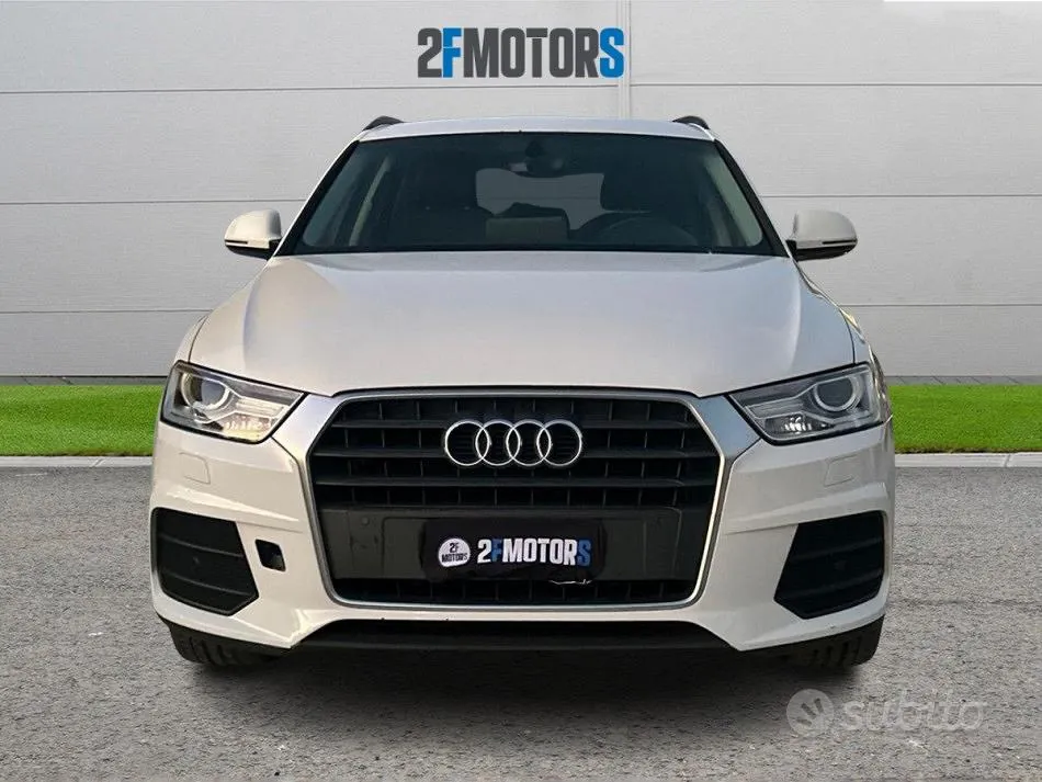 Audi Q3 2017 photo 2