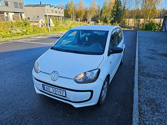 Volkswagen Up 2013 photo 2