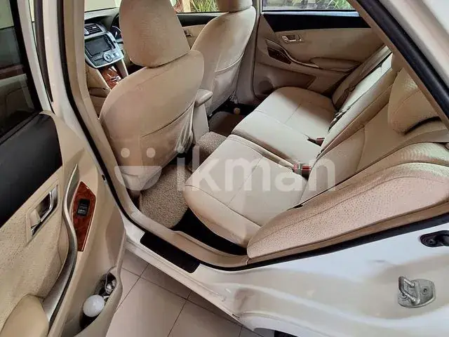 Toyota Premio 2014 photo 5
