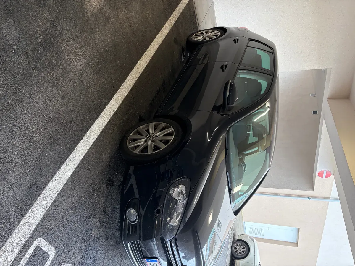 Volkswagen Golf 2011 photo 3