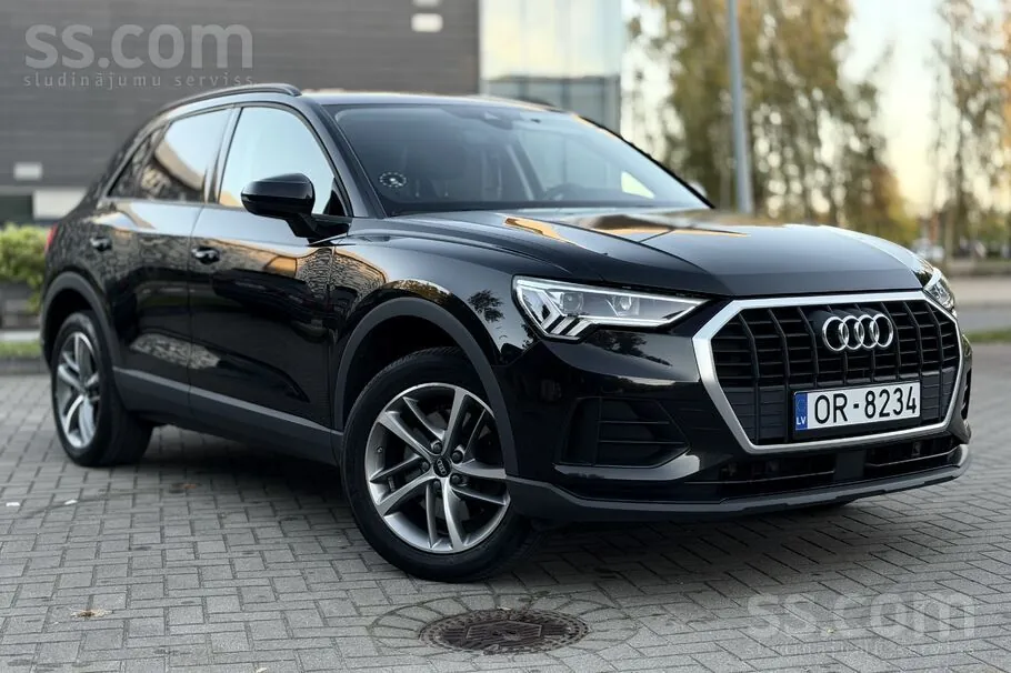 Audi Q3 2022 photo 3