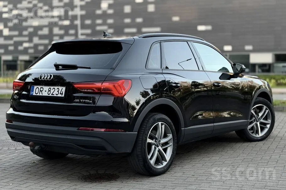 Audi Q3 2022 photo 4