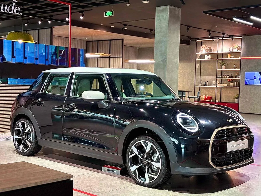 Mini 5 Door