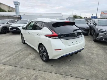 Nissan Leaf 2022 photo 5