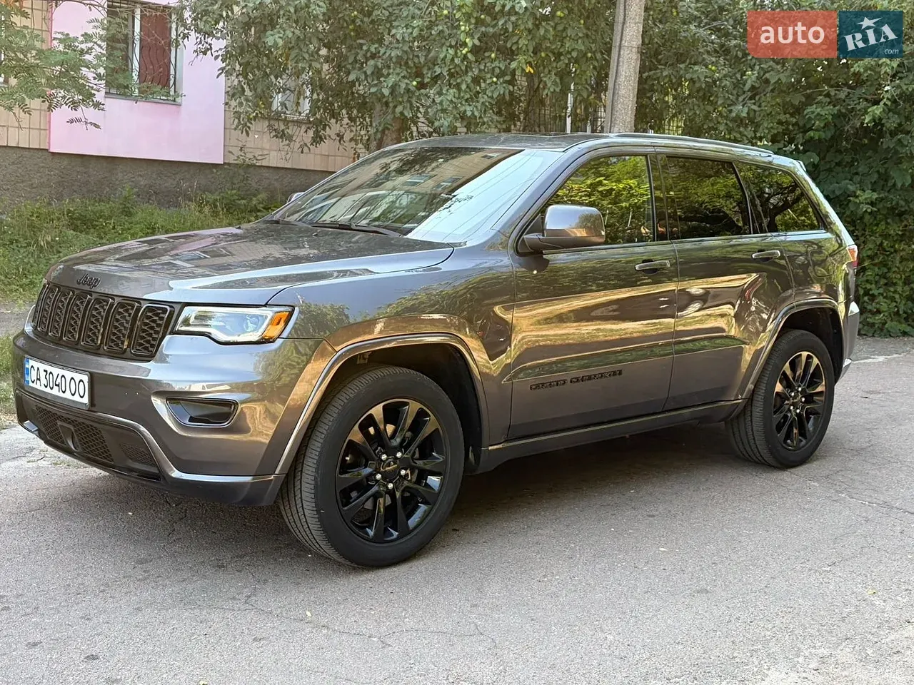 Jeep Grand Cherokee 2020 photo 2