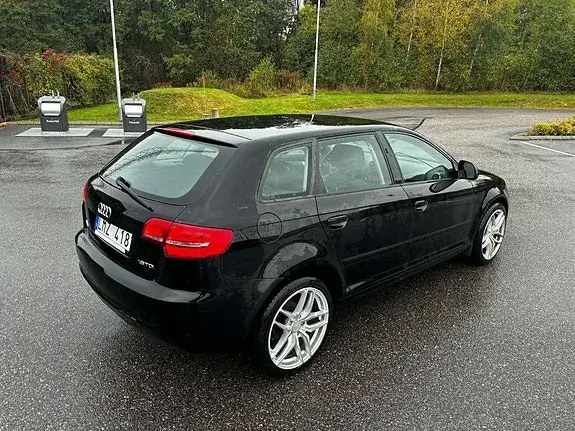 Audi A3 2010 photo 3