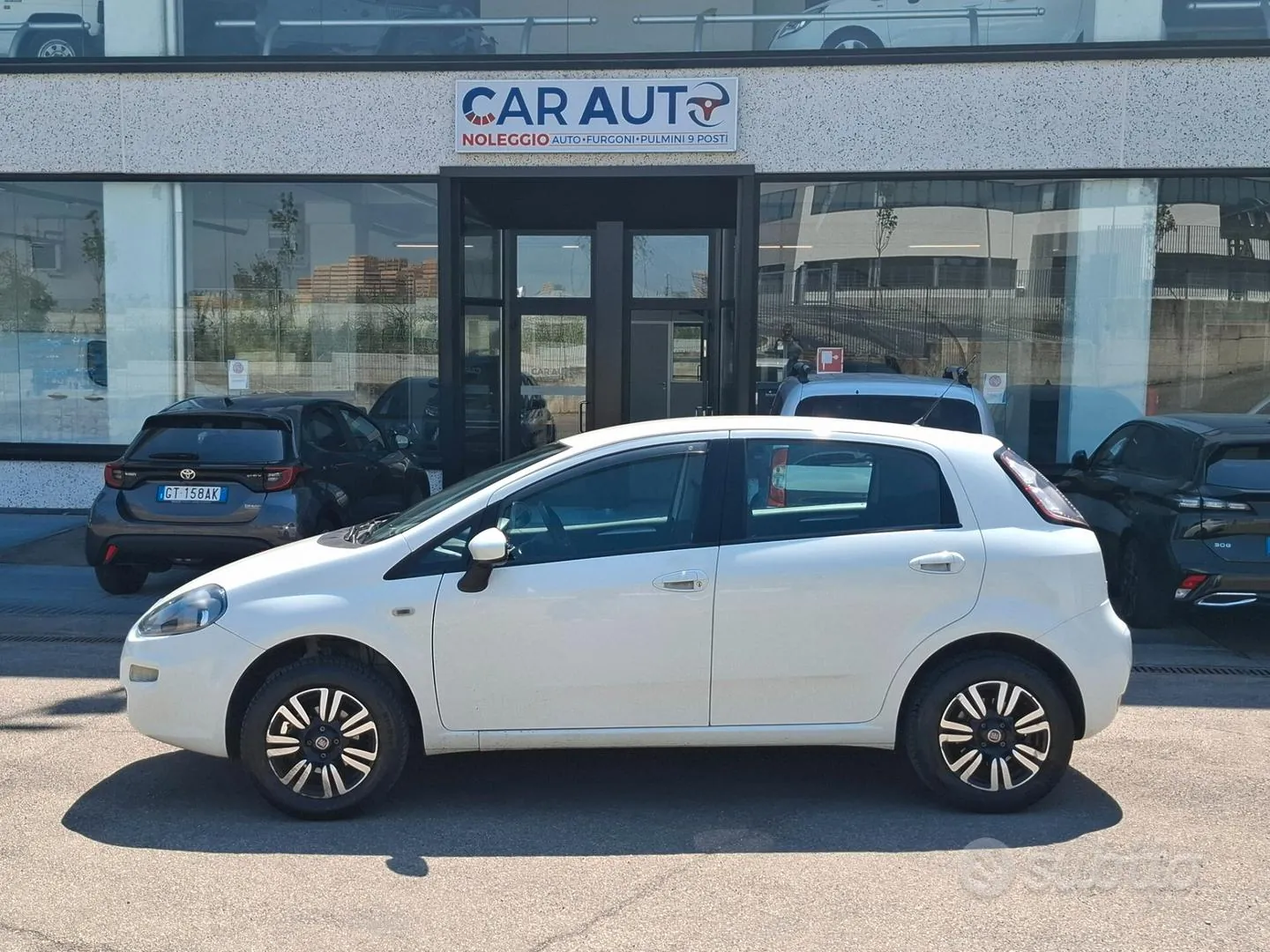 Fiat Punto 2014 photo 5