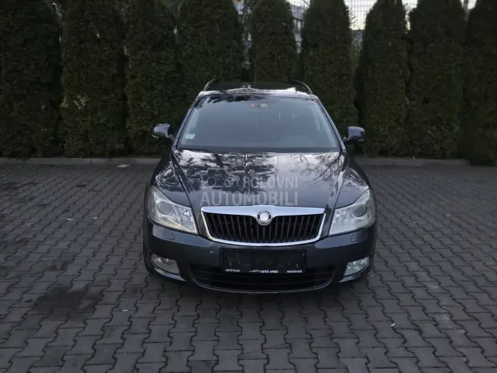 Skoda Octavia 2009 photo 3
