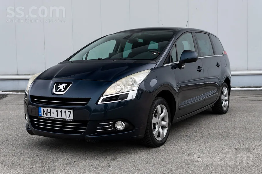 Peugeot 5008 2009 photo 3