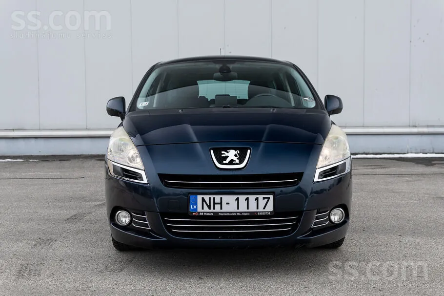 Peugeot 5008 2009 photo 2