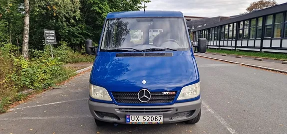 Mercedes-Benz Sprinter 311