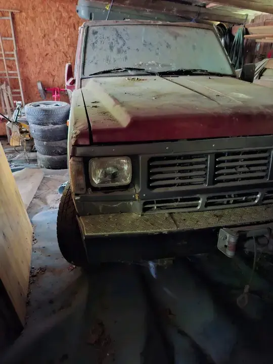 Nissan Patrol 1991 photo 2