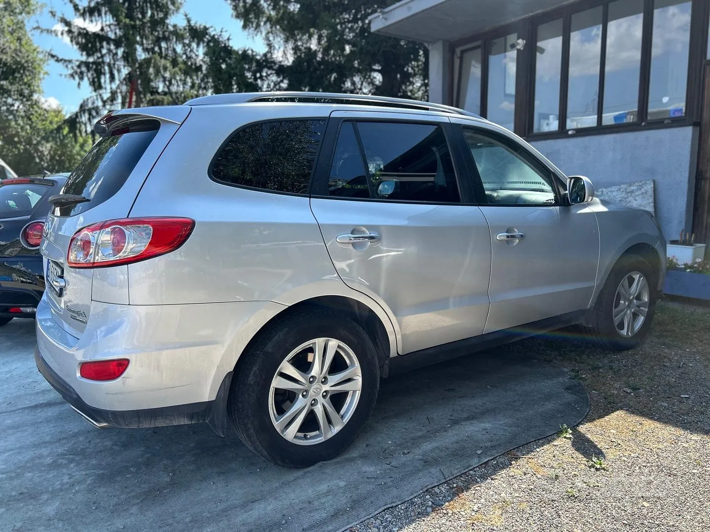Hyundai Santa Fe 2012 photo 3
