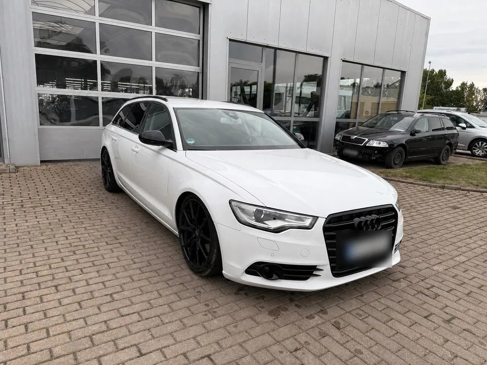 Audi A6 Avant