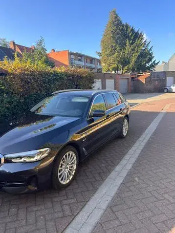 BMW 530E