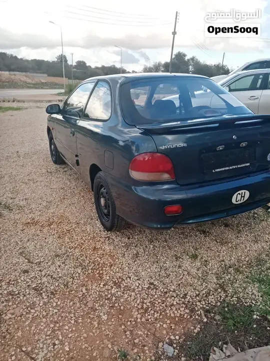 Hyundai Accent 1999 photo 3
