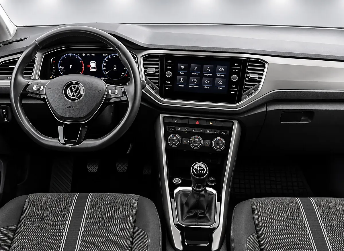 Volkswagen T-Roc 2018 photo 2