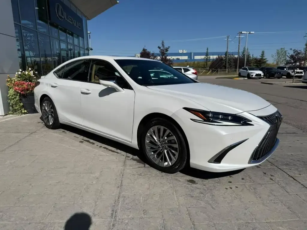 Lexus Es 2023 photo 4