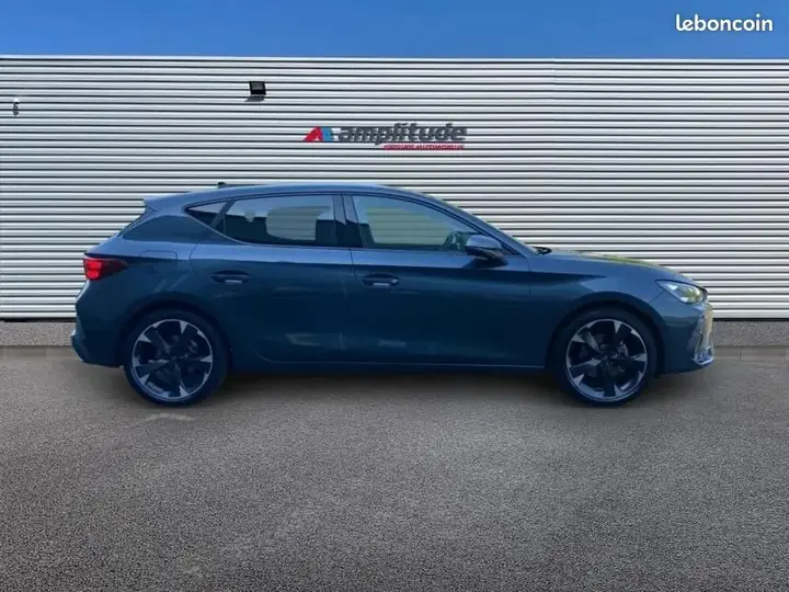 Cupra Leon 2025 photo 4