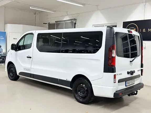 Opel Vivaro 2016 photo 3