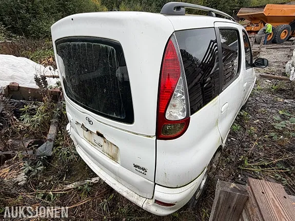 Toyota Yaris Verso 2006 photo 5