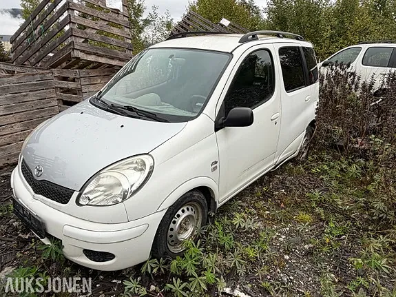 Toyota Yaris Verso