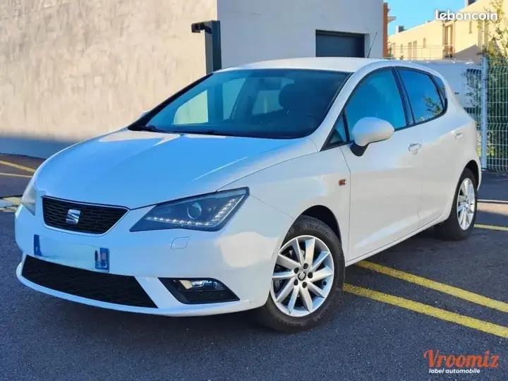 Seat Ibiza 2014 photo 2