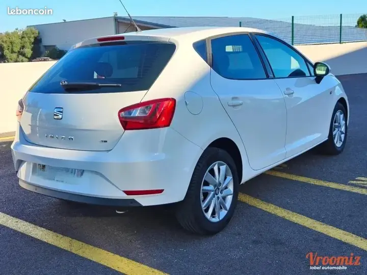 Seat Ibiza 2014 photo 4