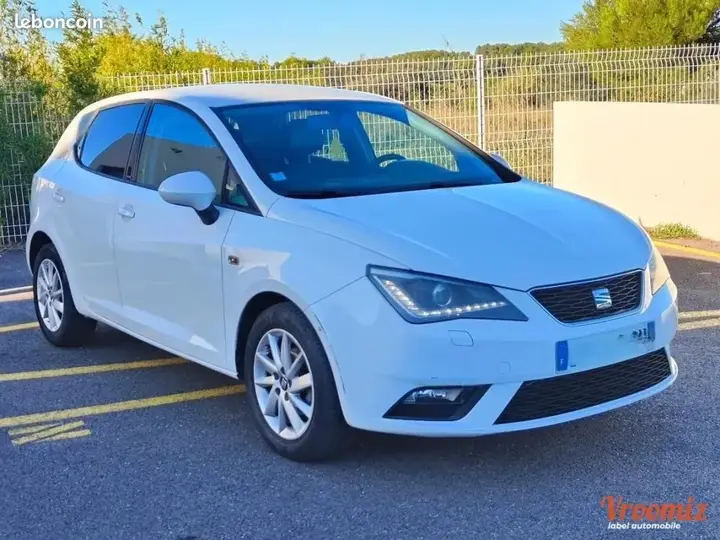 Seat Ibiza 2014 photo 3
